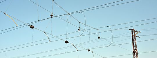 541x200_Elektronik_Eisenbahn_Dovzhykov-Andriy_shutterstock_1077051167.jpg