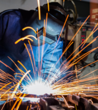 541x200_Schweisser_shutterstock_791080666_c_Factory_Easy.png