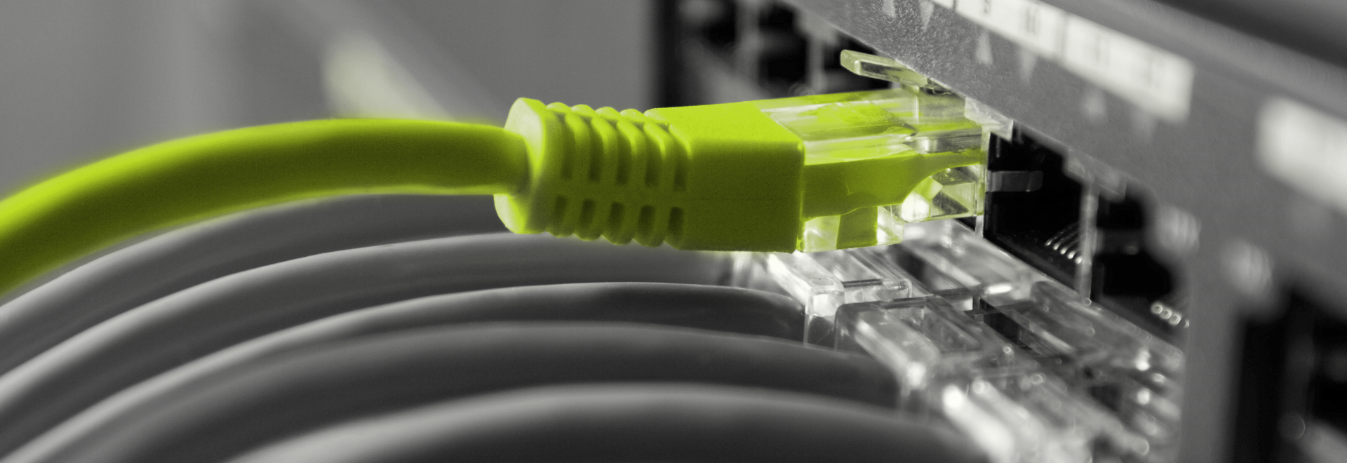 1920x660_ITSec_02.png